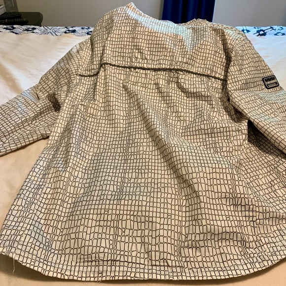 Misty Mountain hooded lightweight jacket - Picture 7 of 7